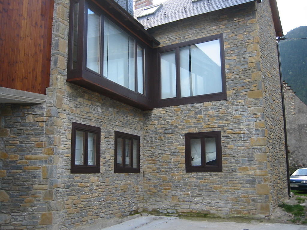 Apartamentos Rentarán Tredós Camera foto