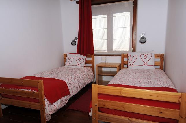 Apartamentos Rentarán Tredós Camera foto