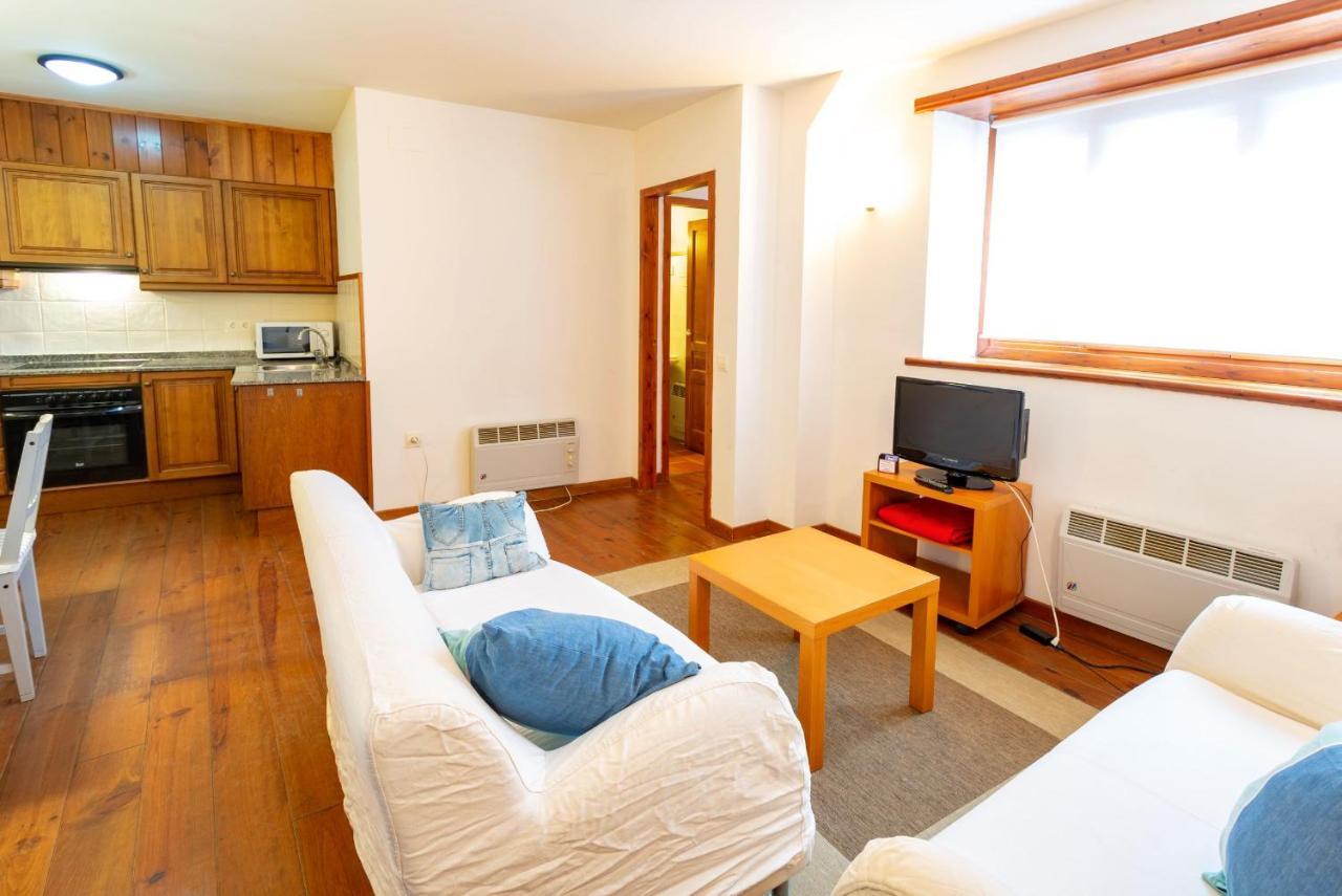 Apartamentos Rentarán Tredós Esterno foto
