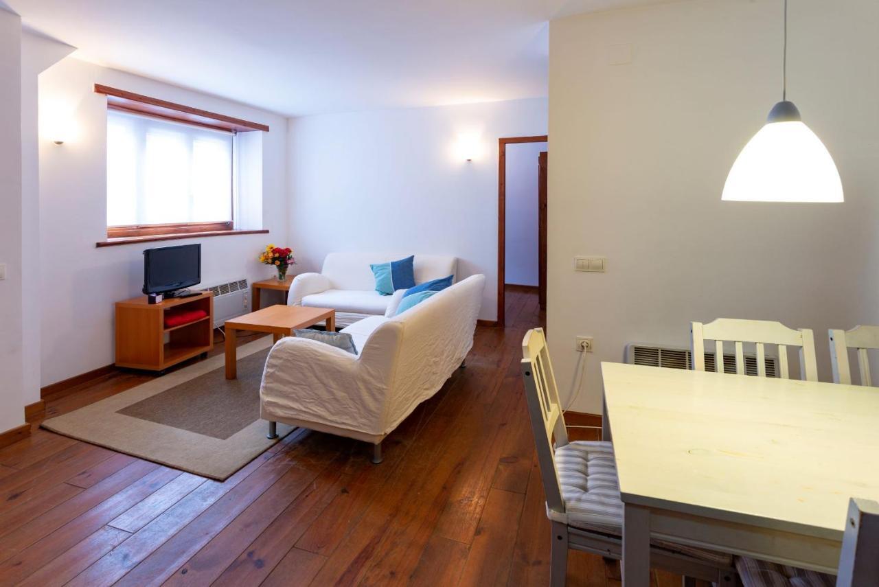 Apartamentos Rentarán Tredós Esterno foto